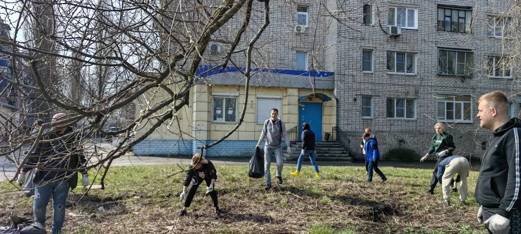 Минстрой Курской области присоединился к общегородскому субботнику Минстрой Курской области присоединился к общегородскому субботнику