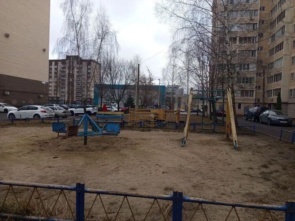 ����� �������� ����������������� ������� � �������������