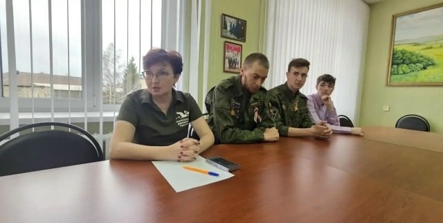Накануне старта всероссийской акции «Вахта памяти-2026» на территории Курской области состоялась рабочая встреча с поисковым отрядом «Новое поколение»