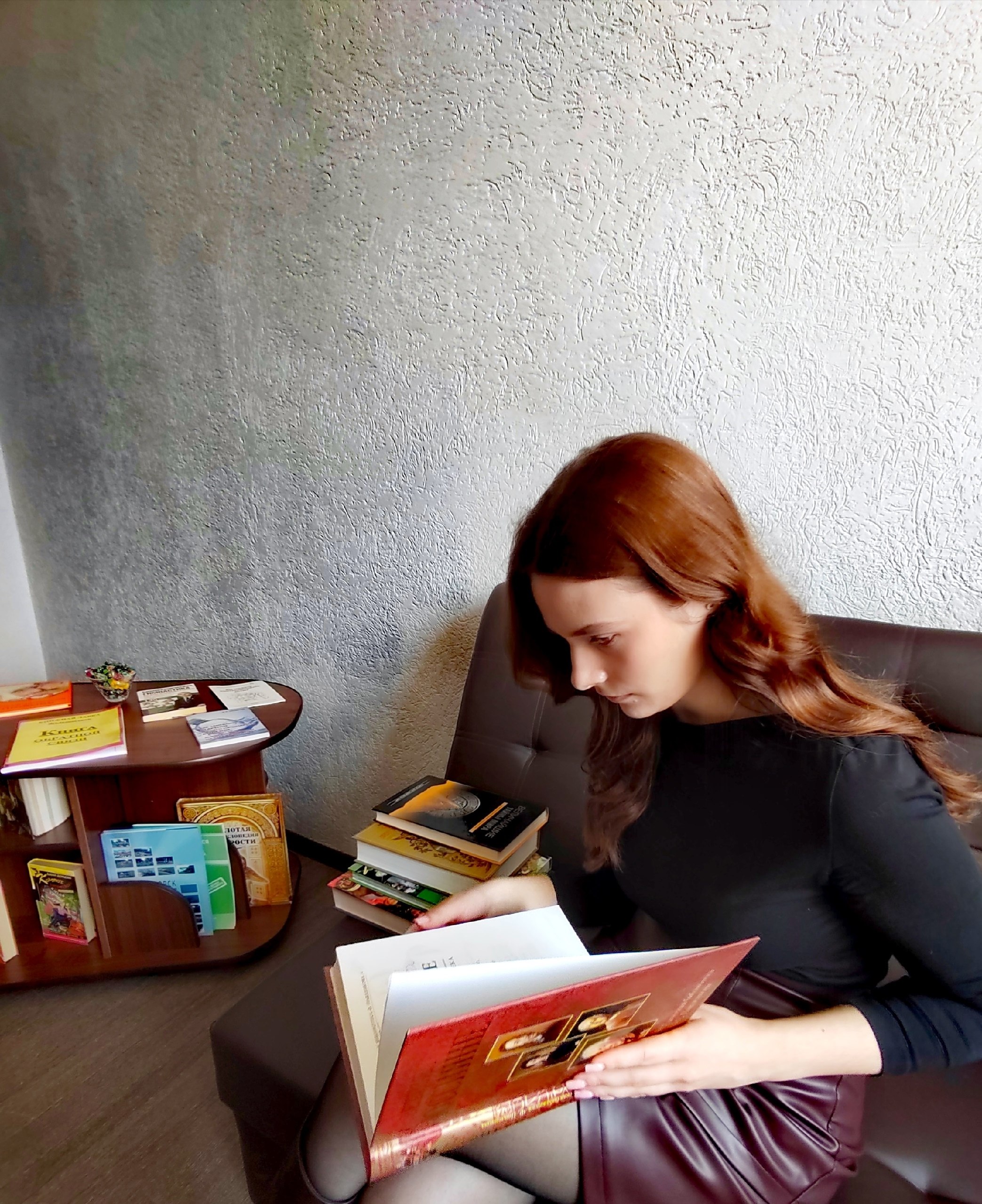 Приходите в новую Книжную лавку всей семьёй! Приходите в новую Книжную лавку всей семьёй!