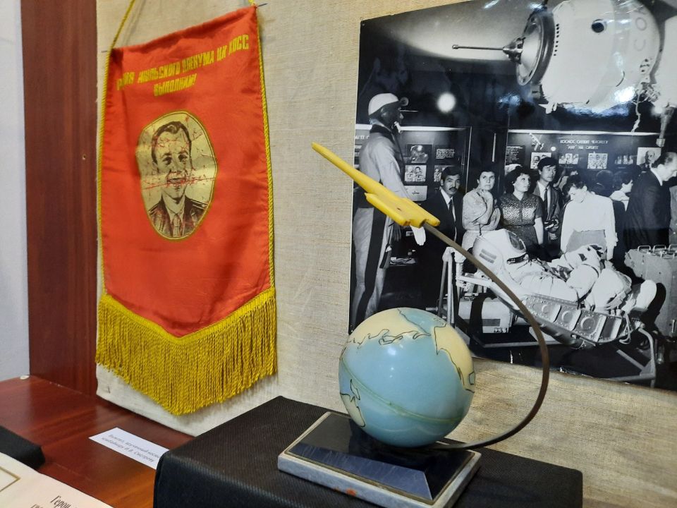 � 65����� ������ �������� � ����� �������� � �����