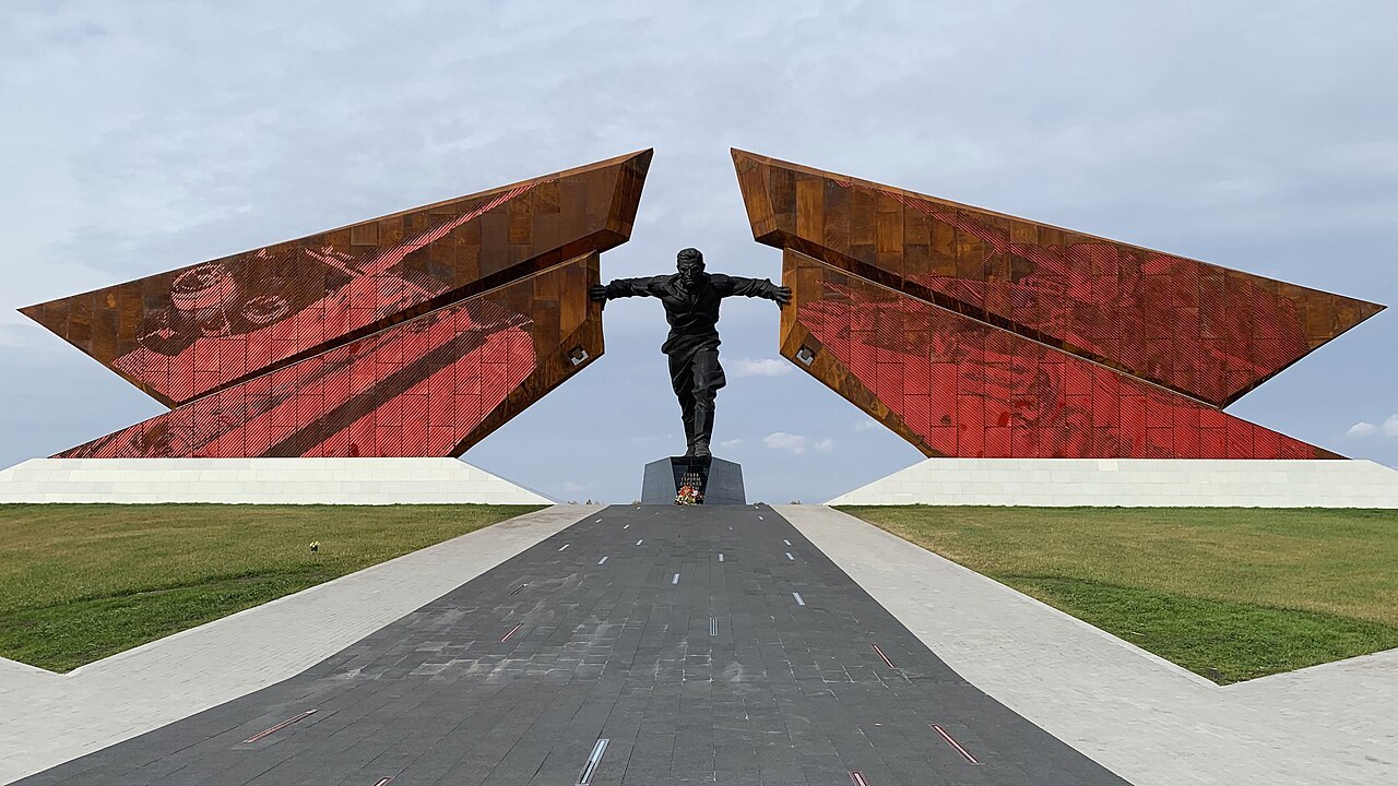 Игорь Корпунков: В Курской области разработан маршрут для путешествий на автомобиле «Соловьи и железо» Игорь Корпунков: В Курской области разработан маршрут для путешествий на автомобиле «Соловьи и железо»