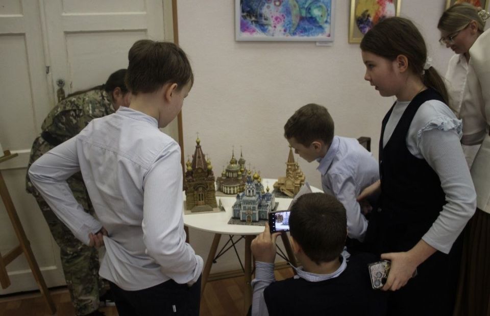 ���� ������� ��������� � ���������� ��������� �����