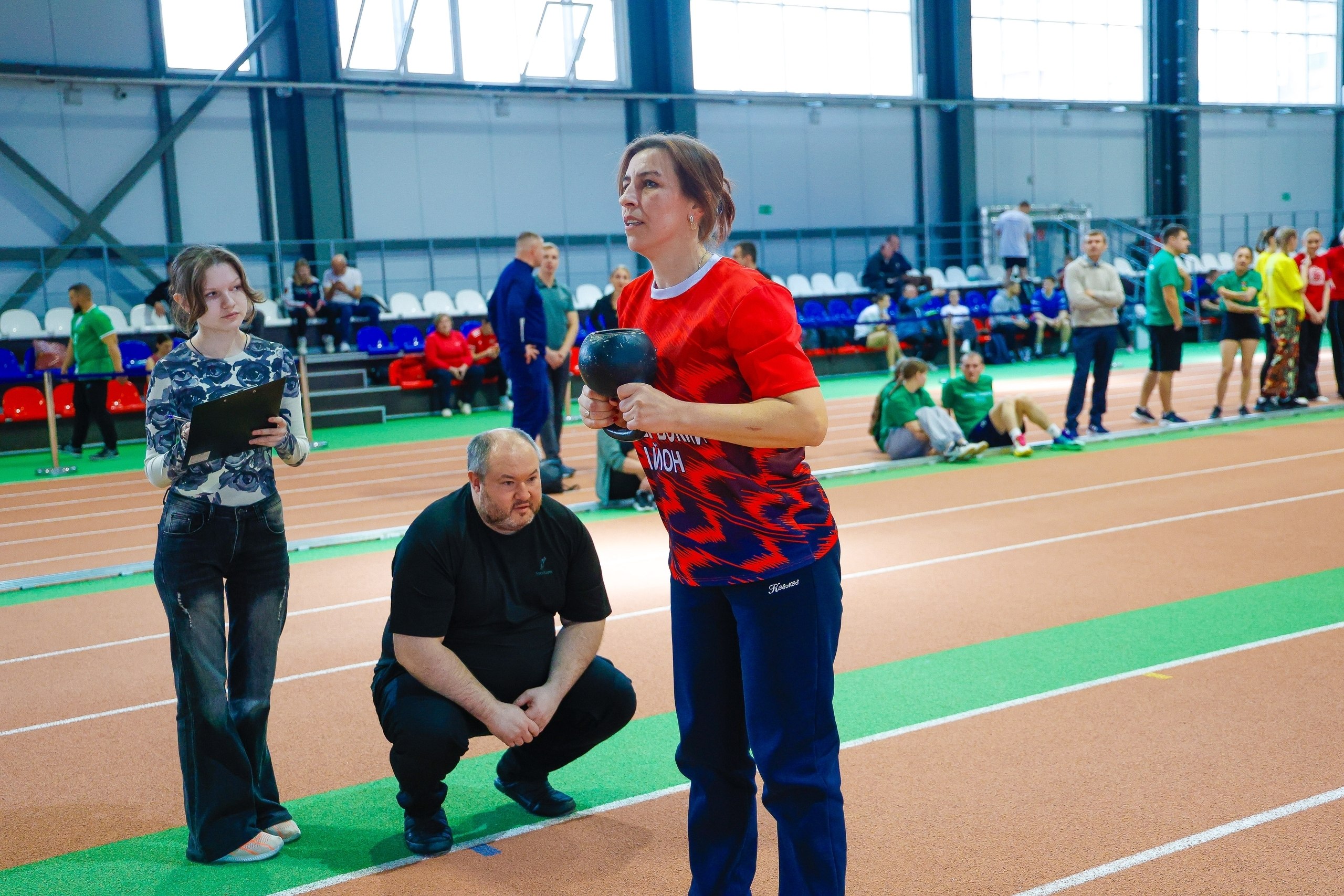 4 апреля в легкоатлетическом манеже стартовала Спартакиада муниципальных образований и городских округов Курской области 4 апреля в легкоатлетическом манеже стартовала Спартакиада муниципальных образований и городских округов Курской области