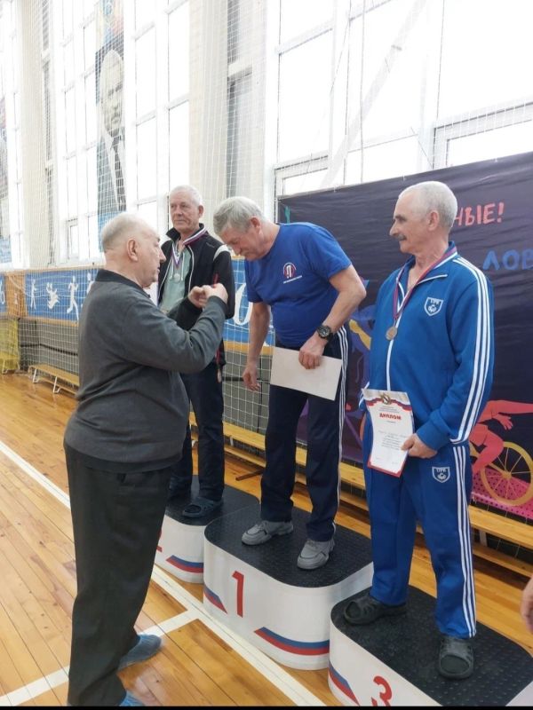 ������� ����������� ������������� � � ����� ������� ��������� �����������