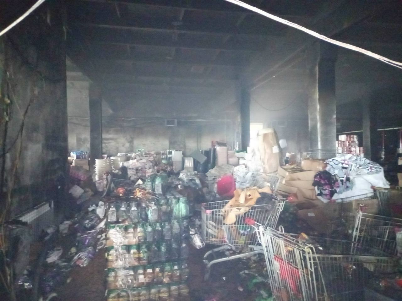 Магазин "Светофор" горел в Курской области