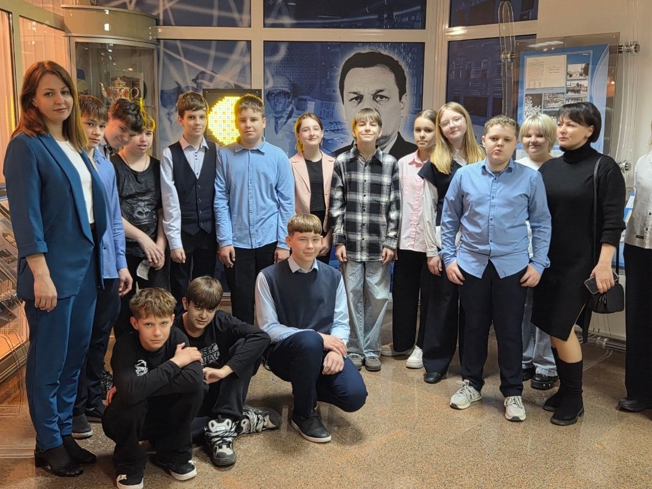 Школьники познакомились с мирным атомом Школьники познакомились с мирным атомом