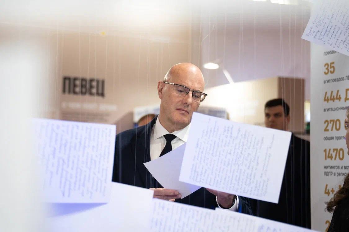 Вы знаете Жириновского? А теперь познакомитесь с ним заново! Вы знаете Жириновского? А теперь познакомитесь с ним заново!