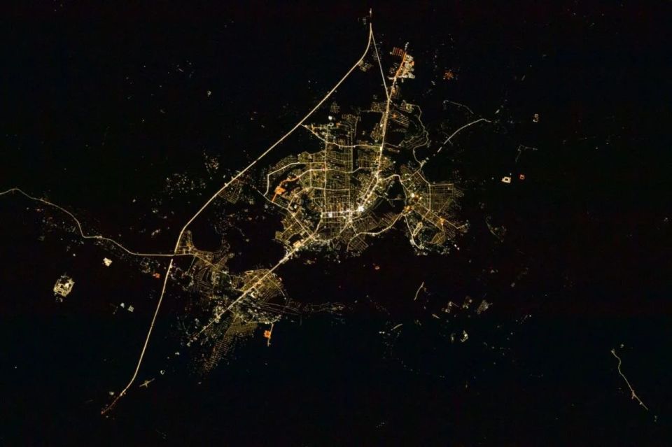 ������ ����� � ������������� ����������� �������