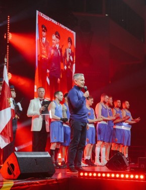 В Спортивно-концертном комплексе Курска завершился чемпионат Центрального округа войск Национальной гвардии России по боксу – Кубок юбилея Росгвардии