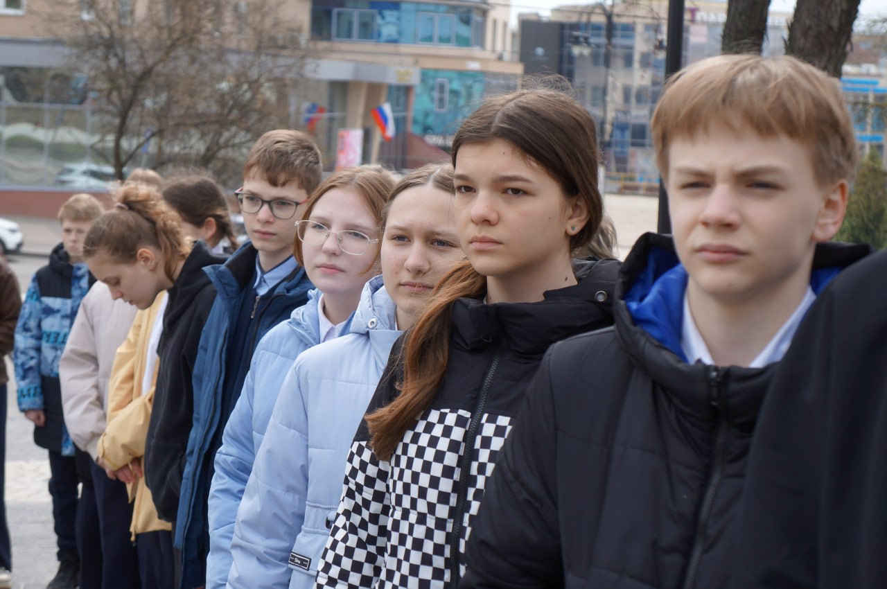 Ольга Германова: 65 лет назад советский гражданин Юрий Гагарин проложил миру дорогу к неизведанным и прежде пугающим просторам Вселенной! Ольга Германова: 65 лет назад советский гражданин Юрий Гагарин проложил миру дорогу к неизведанным и прежде пугающим просторам Вселенной!