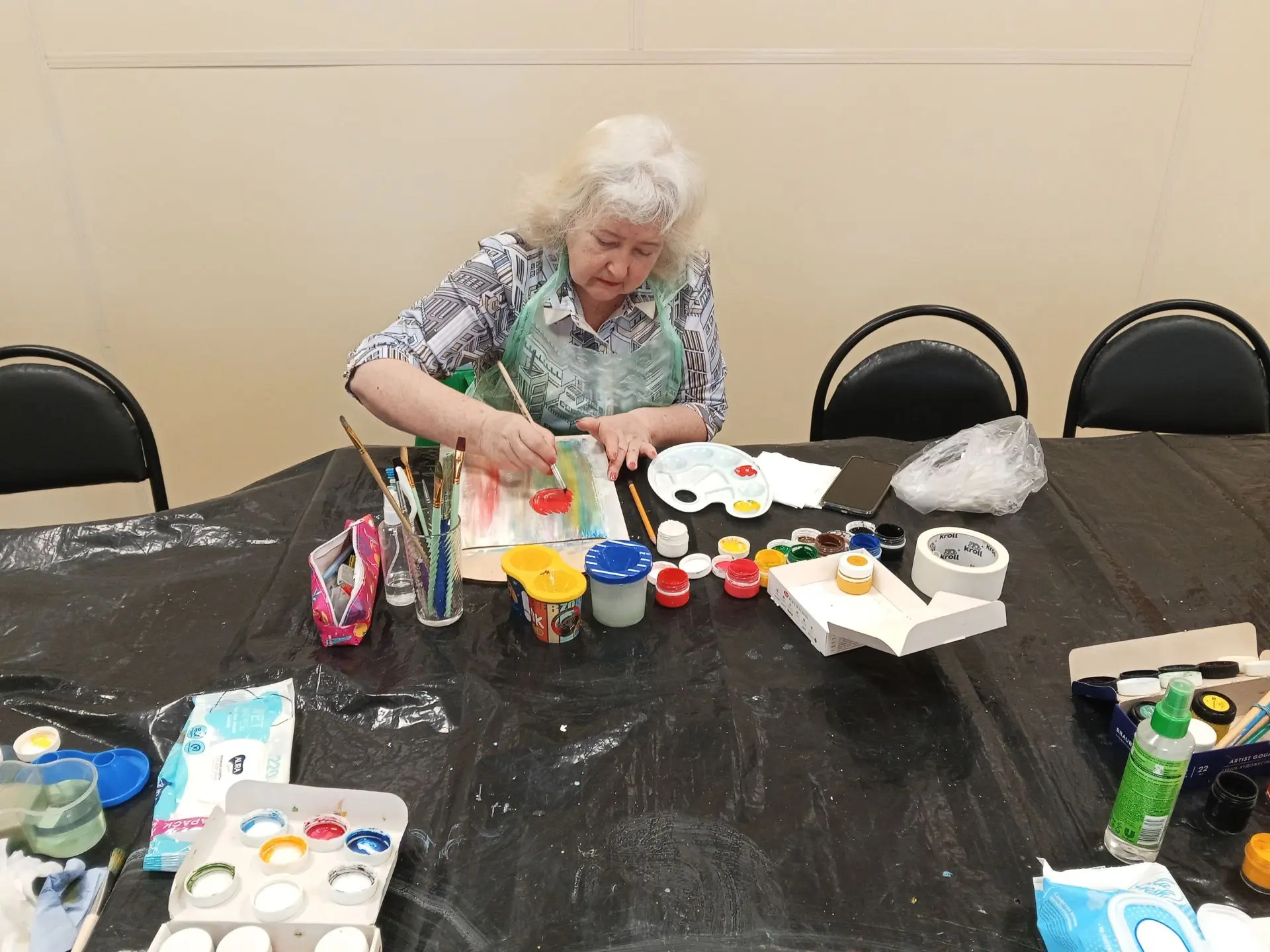 Участники проекта «Курское долголетие» г. Курска вновь погрузились в мир творчества Участники проекта «Курское долголетие» г. Курска вновь погрузились в мир творчества