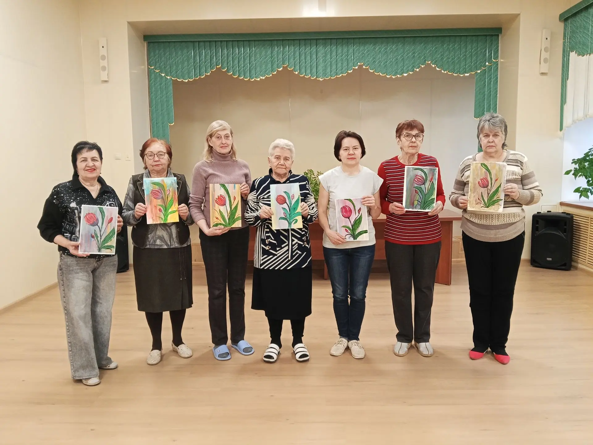 Участники проекта «Курское долголетие» г. Курска вновь погрузились в мир творчества