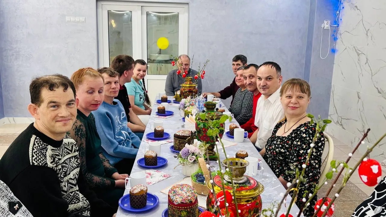 В Щигровском доме социального обслуживания отметили Светлое Христово Воскресение В Щигровском доме социального обслуживания отметили Светлое Христово Воскресение
