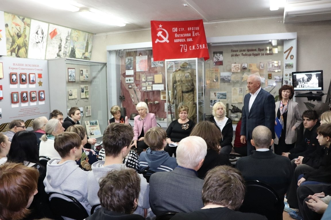 В преддверии Международного дня освобождения узников фашистских концлагерей, который ежегодно отмечается 11 апреля, в Железногорском краеведческом музее прошла памятная встреча В преддверии Международного дня освобождения узников фашистских концлагерей, который ежегодно отмечается 11 апреля, в Железногорском краеведческом музее прошла памятная встреча