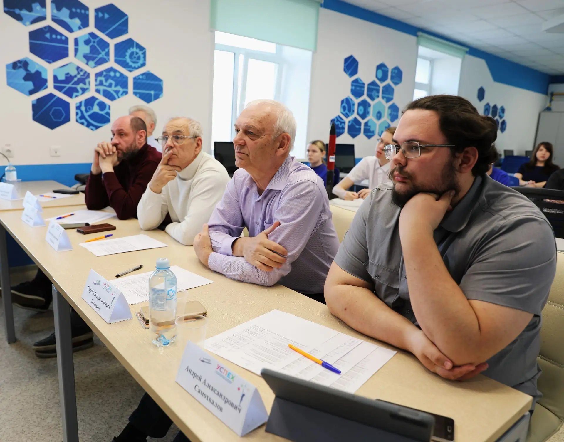 В Курской области подвели итоги региональных соревнований «Курский CanSat» В Курской области подвели итоги региональных соревнований «Курский CanSat»