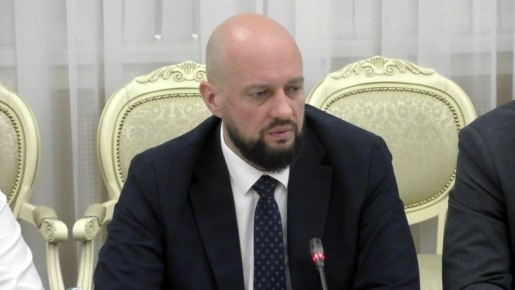 � ������ ���������� � ����������� ������ �� ����� �� ����� ��������