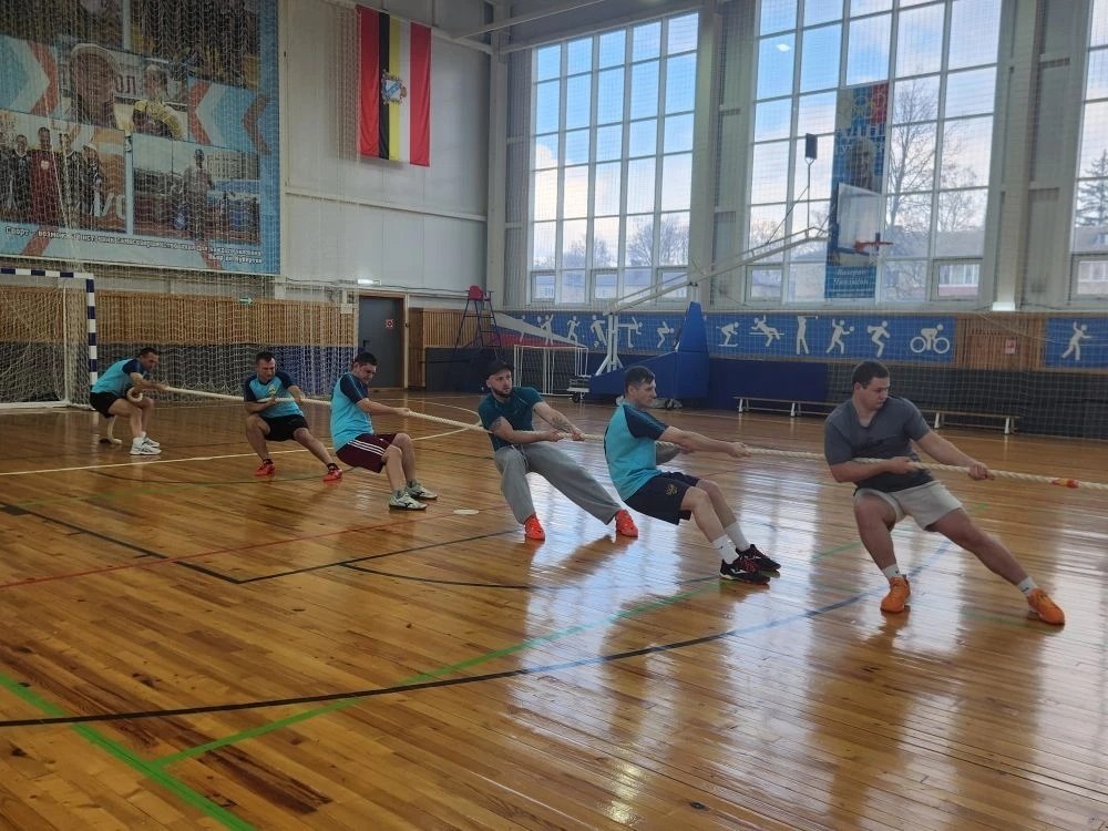 В п. Пристень состоялись спортивные состязания в рамках Спартакиады участников образовательных отношений, объединившие педагогов и родителей В п. Пристень состоялись спортивные состязания в рамках Спартакиады участников образовательных отношений, объединившие педагогов и родителей