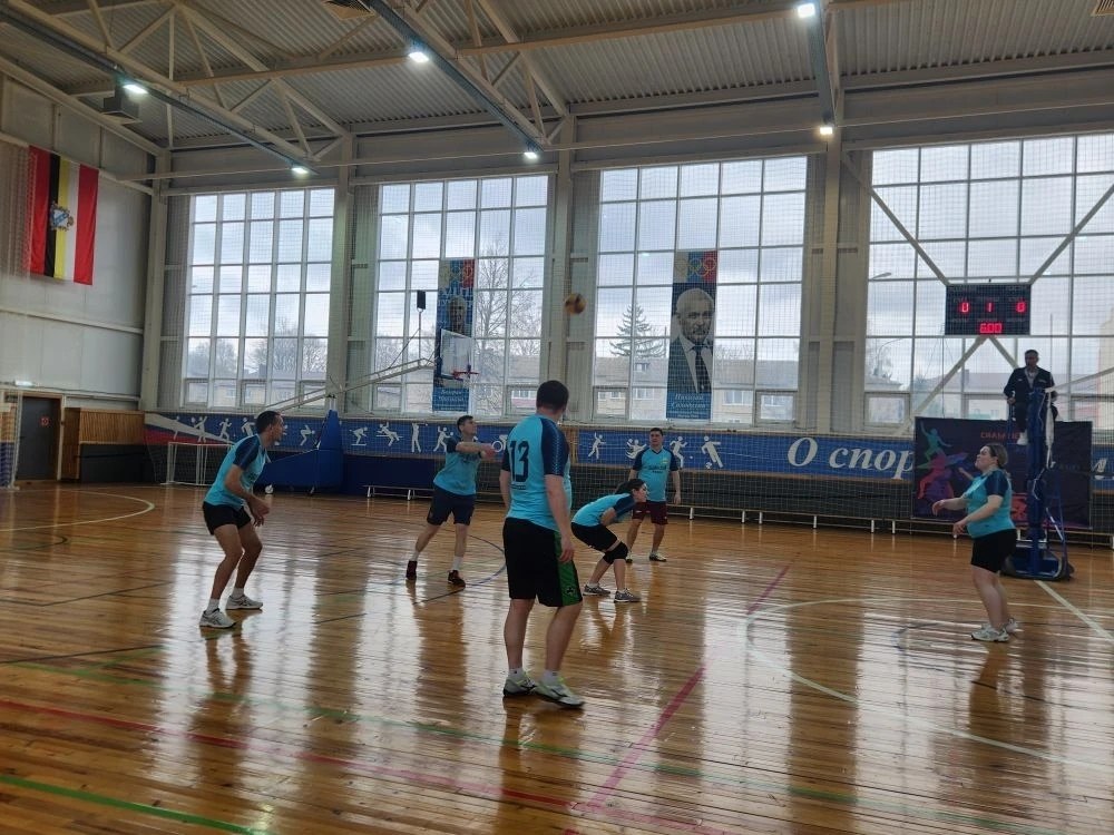 В п. Пристень состоялись спортивные состязания в рамках Спартакиады участников образовательных отношений, объединившие педагогов и родителей В п. Пристень состоялись спортивные состязания в рамках Спартакиады участников образовательных отношений, объединившие педагогов и родителей