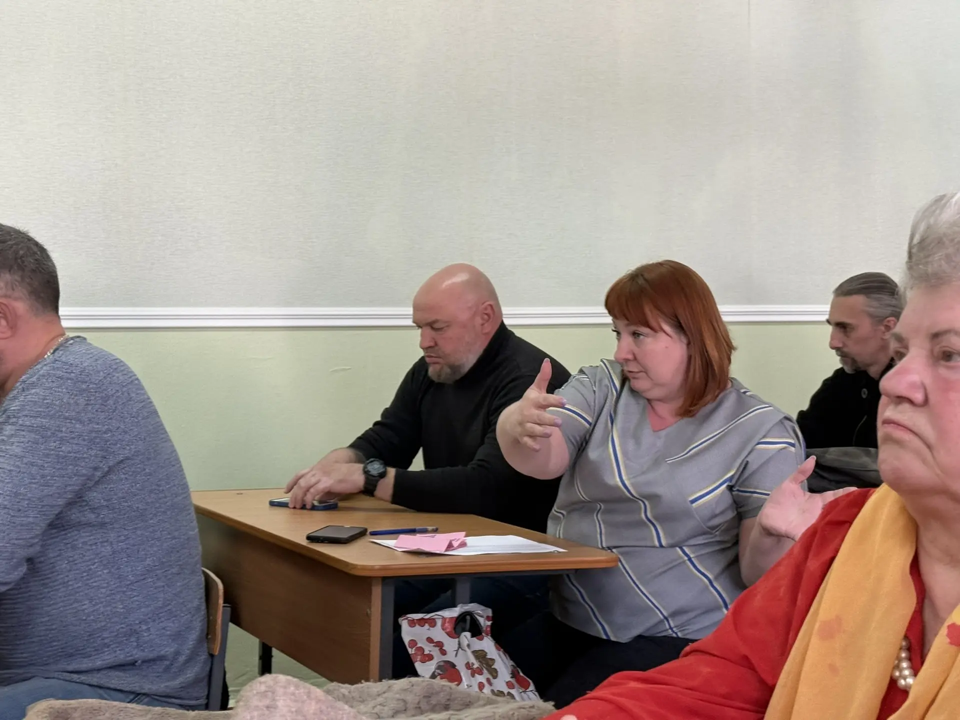 О чём говорили на встрече с председателями уличных комитетов? Коротко и по сути О чём говорили на встрече с председателями уличных комитетов? Коротко и по сути