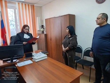 В Курске суд оштрафовал отца, наказавшего сына за попытку кражи шоколадок