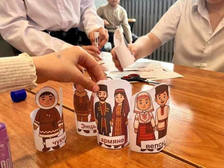 Фестиваль «Многоцветие России» проводится с 14 по 17 апреля и приурочен к двум значимым праздникам: Всемирному дню искусства (15 апреля) и Международному дню памятников и историческихмест (18 апреля) Фестиваль «Многоцветие России» проводится с 14 по 17 апреля и приурочен к двум значимым праздникам: Всемирному дню искусства (15 апреля) и Международному дню памятников и историческихмест (18 апреля)