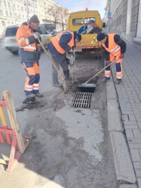 � ������ ��������������� �������� �� ������ ��������� � ��������, � ����� ������������� �������� �� ����� ������