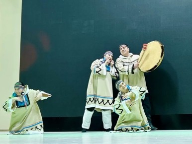 � ������ �� ����-�������� ��������� 100 ��������������� �����������