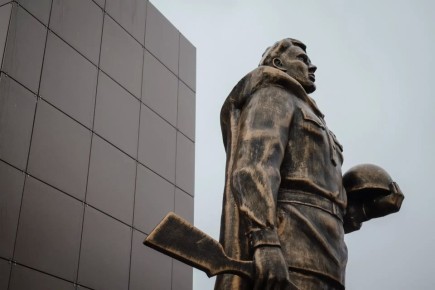 ��������� �������� �������� ����� � ��������� � ������������ ������