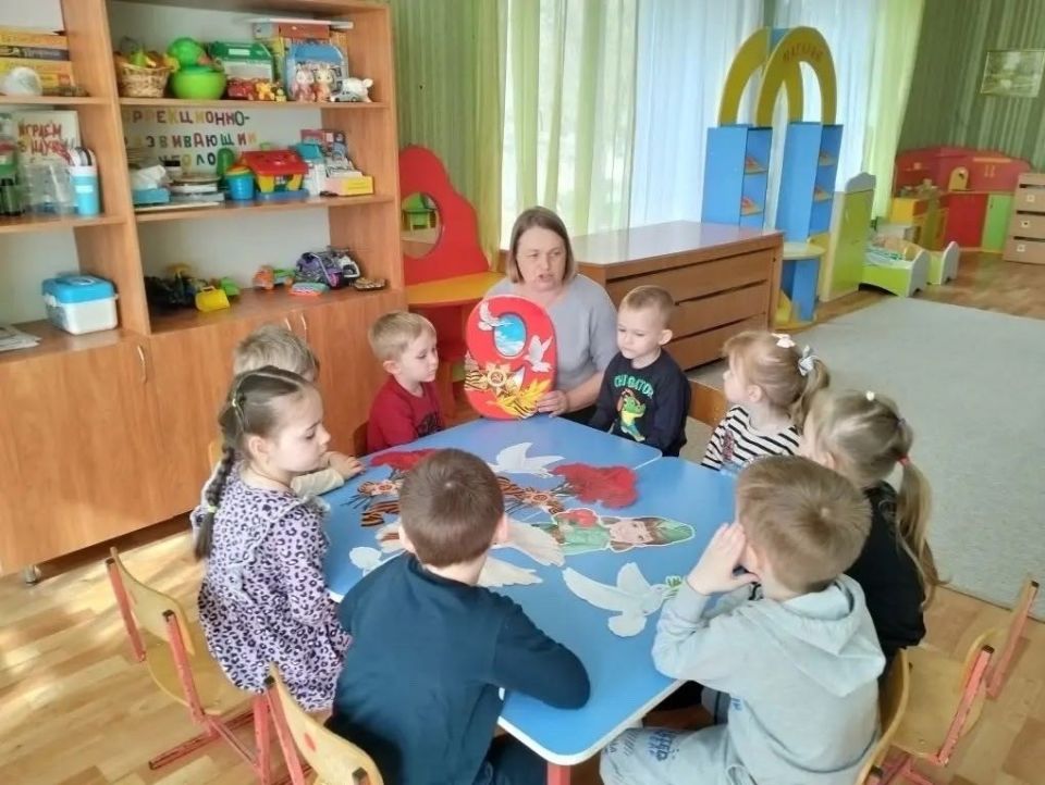 В МКДОУ "Детский сад "Теремок" проходит акция "Окна Победы"