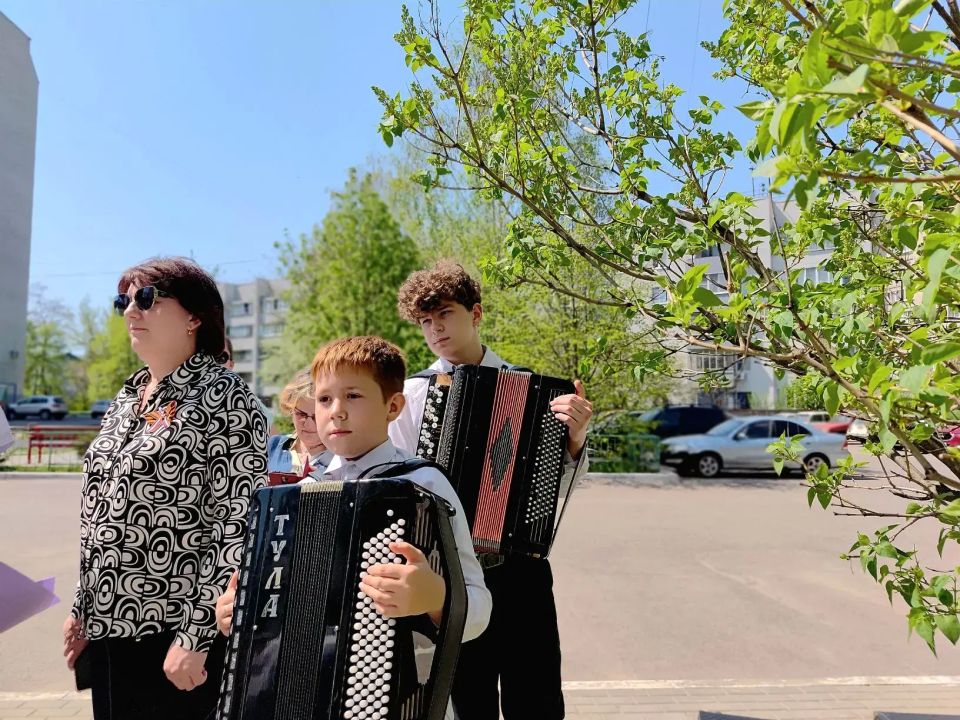 В Курске прозвучали песни Победы для Раисы Стариковой В Курске прозвучали песни Победы для Раисы Стариковой