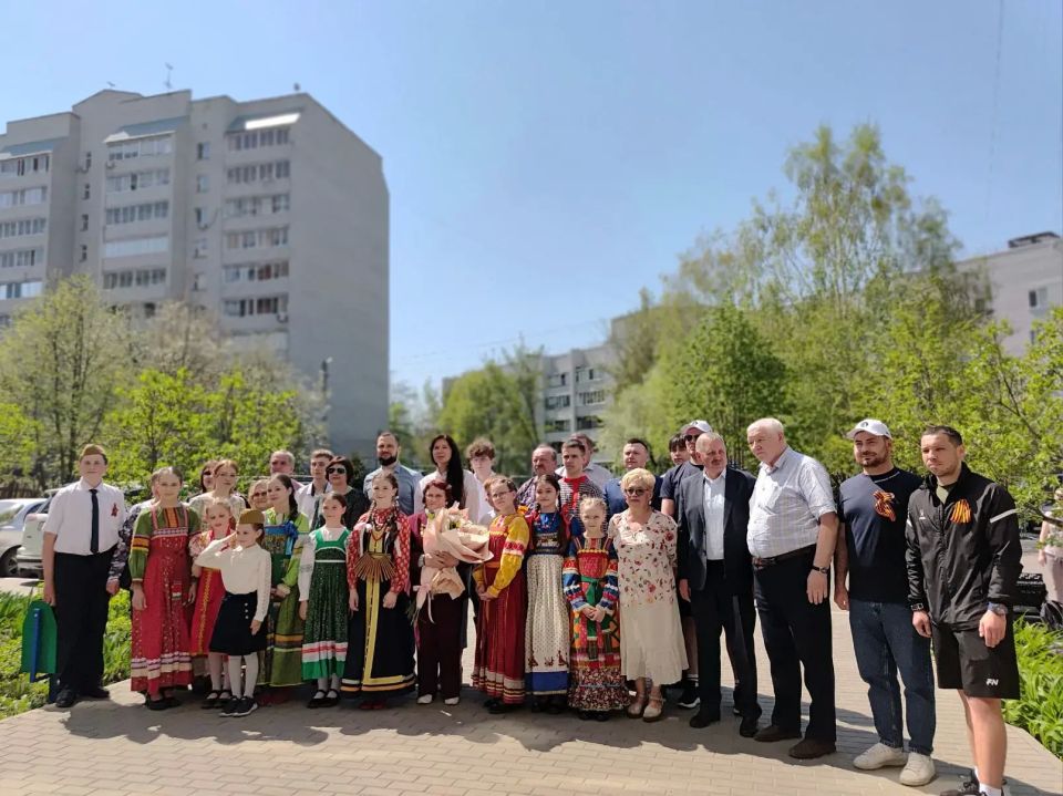 В Курске прозвучали песни Победы для Раисы Стариковой В Курске прозвучали песни Победы для Раисы Стариковой