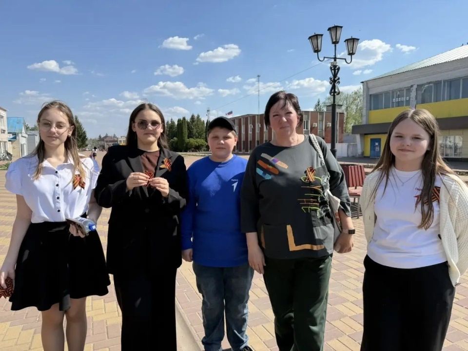 Память в наших сердцах и на наших знамёнах Память в наших сердцах и на наших знамёнах