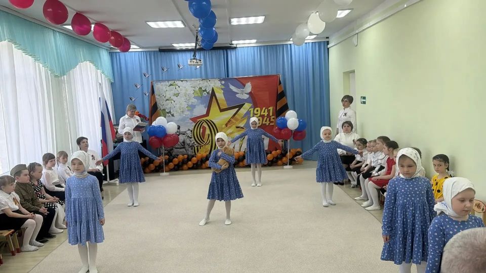 В МБДОУ №1 прошло мероприятие посвящённое 9 Мая В МБДОУ №1 прошло мероприятие посвящённое 9 Мая