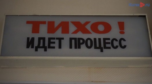 В Курске две подруги решили выгодно закупиться на кассе самообслуживания