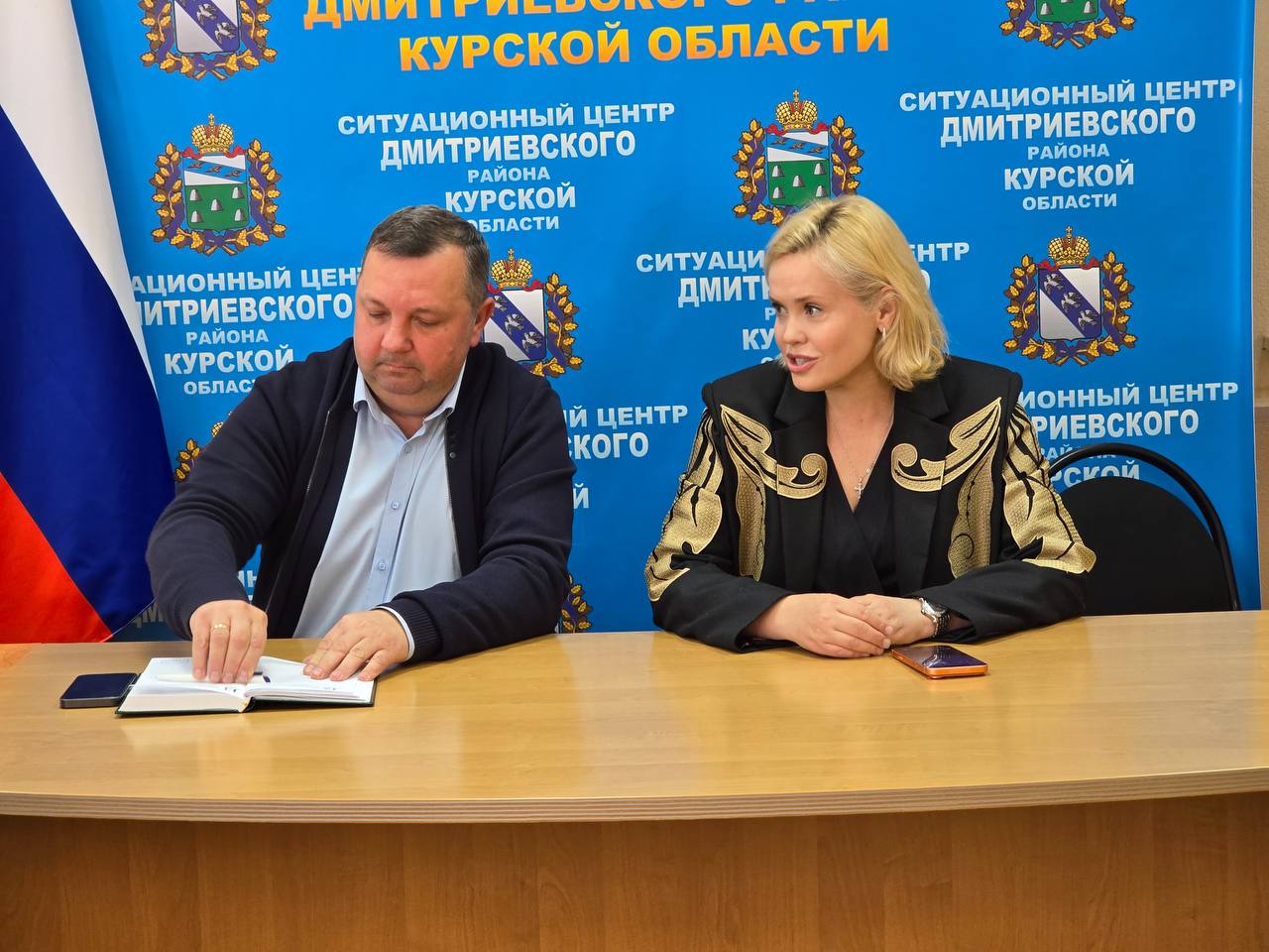 Екатерина Харченко: В рамках подготовки к предварительному голосованию партии «Единая Россия» встретилась с главами сельских советов Дмитриевского района