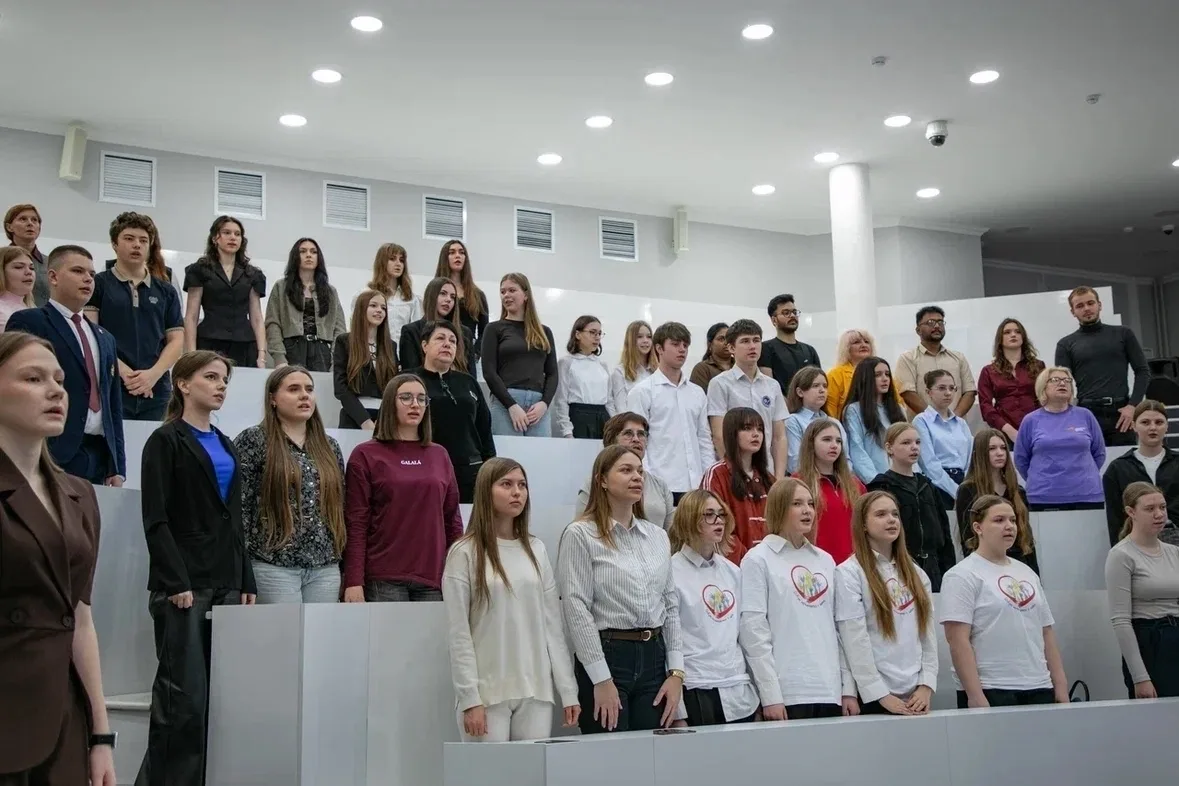 Коллектив Социального центра Курского государственного медицинского университета одержал победу в грантовом конкурсе Росмолодежи среди вузов 2026 года Коллектив Социального центра Курского государственного медицинского университета одержал победу в грантовом конкурсе Росмолодежи среди вузов 2026 года