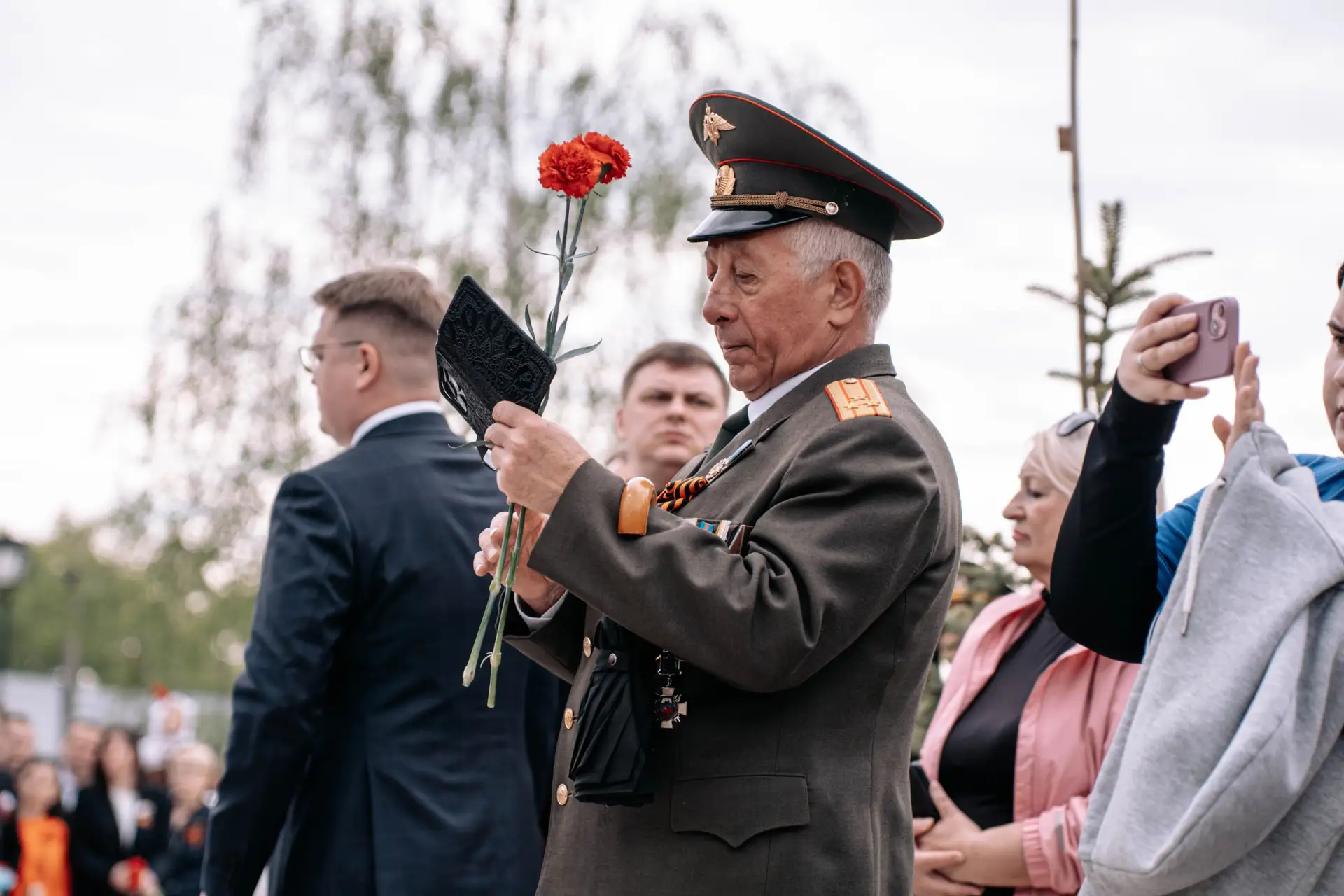 9 мая — День Победы.Священный день памяти, гордости и благодарности поколению победителей 9 мая — День Победы.Священный день памяти, гордости и благодарности поколению победителей