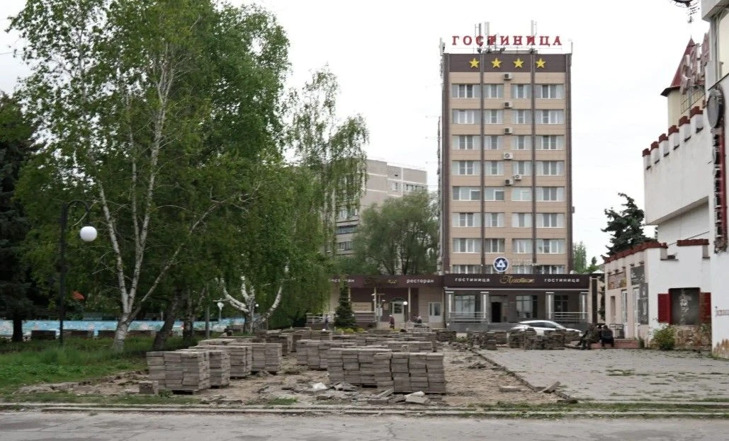 Игорь Корпунков: В Курчатове, в рамках реализации федерального проекта «Формирование комфортной городской среды» Национального проекта «Инфраструктура для жизни», начаты работы по благоустройству общественной территории... Игорь Корпунков: В Курчатове, в рамках реализации федерального проекта «Формирование комфортной городской среды» Национального проекта «Инфраструктура для жизни», начаты работы по благоустройству общественной территории...