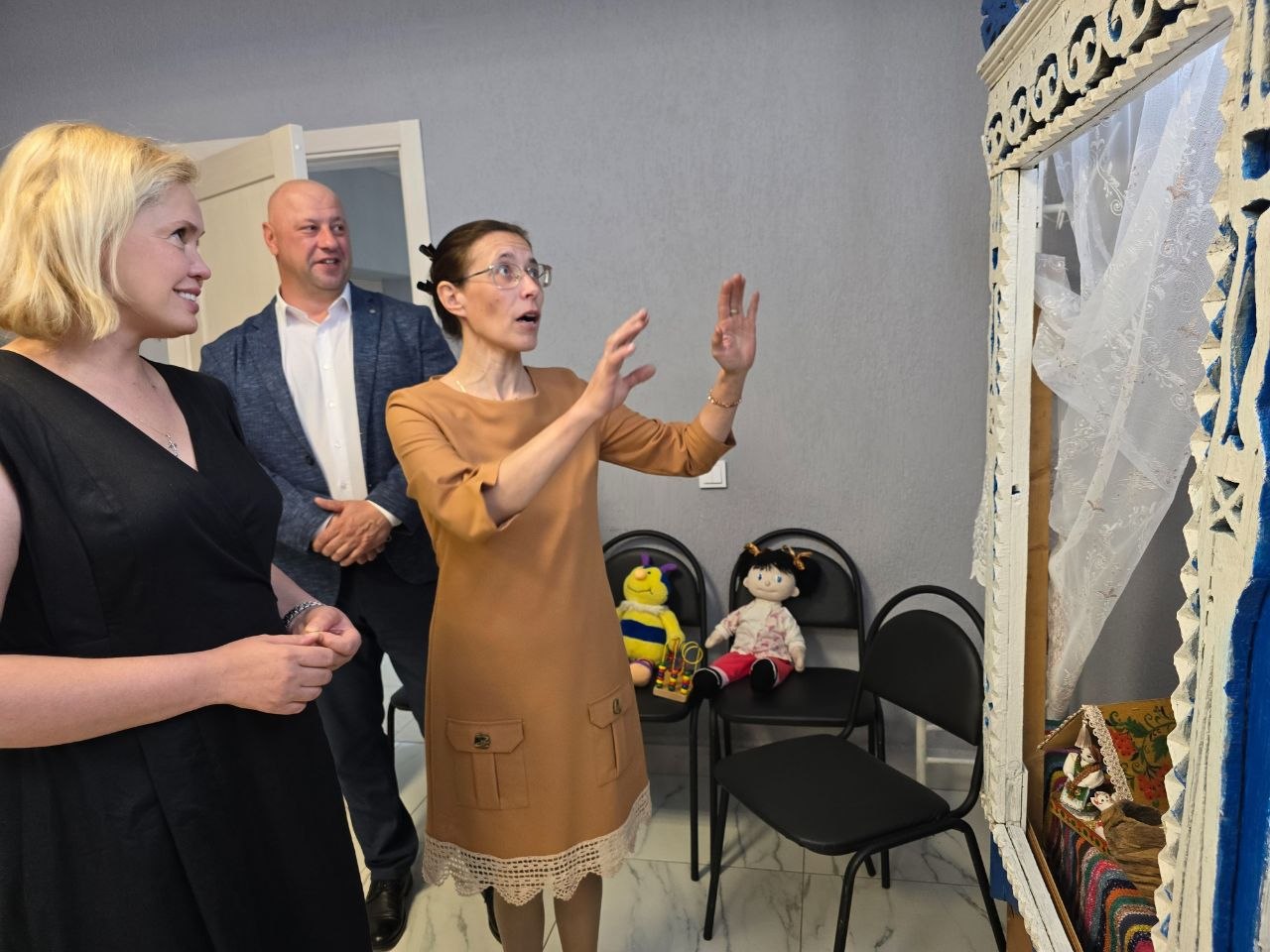 Екатерина Харченко: В рамках подготовки к предварительному голосованию партии «Единая Россия» встретилась с главой Конышевского района Дмитрием Новиковым Екатерина Харченко: В рамках подготовки к предварительному голосованию партии «Единая Россия» встретилась с главой Конышевского района Дмитрием Новиковым