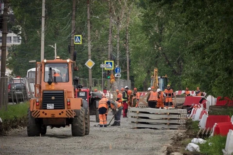 Курскую область с рабочим визитом посетил заместитель министра транспорта РФ Алексей Шило Курскую область с рабочим визитом посетил заместитель министра транспорта РФ Алексей Шило