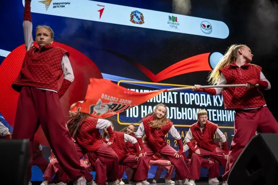 В Курске завершился первый командный чемпионат по настольному теннису среди школьников В Курске завершился первый командный чемпионат по настольному теннису среди школьников