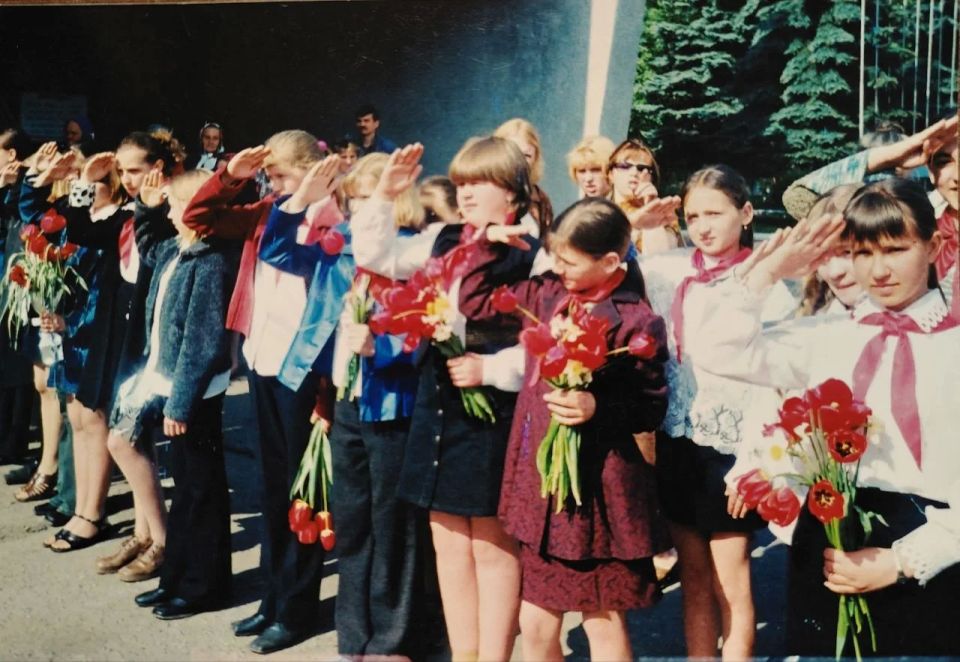 19 мая — День пионерии!. Архивные фотографии пионеров Дмитриевского района — это настоящая летопись истории и детства 19 мая — День пионерии!. Архивные фотографии пионеров Дмитриевского района — это настоящая летопись истории и детства