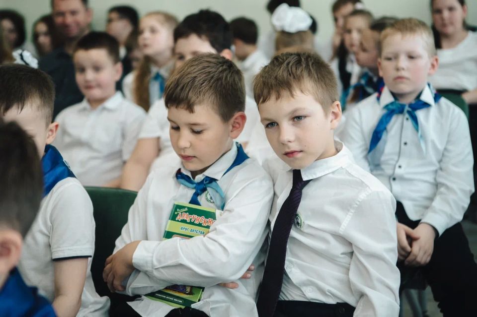 В школе № 7 имени А.С. Пушкина прошла встреча с актёром Никитой Павленко в рамках проекта «Чтецкие программы» В школе № 7 имени А.С. Пушкина прошла встреча с актёром Никитой Павленко в рамках проекта «Чтецкие программы»