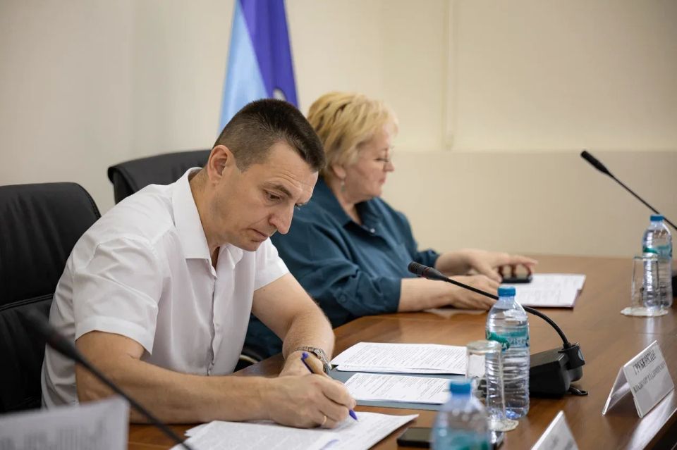 Юные куряне могут трудоустроиться летом в Центре поддержки молодежных инициатив Юные куряне могут трудоустроиться летом в Центре поддержки молодежных инициатив