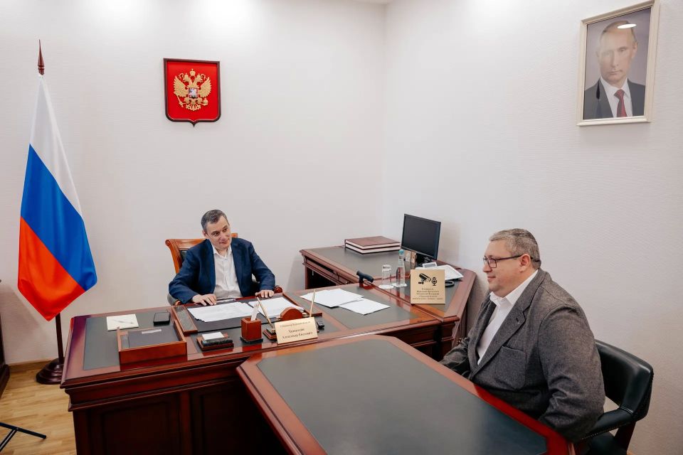 Александр Хинштейн: Почти 4 часа прямого и открытого диалога Александр Хинштейн: Почти 4 часа прямого и открытого диалога