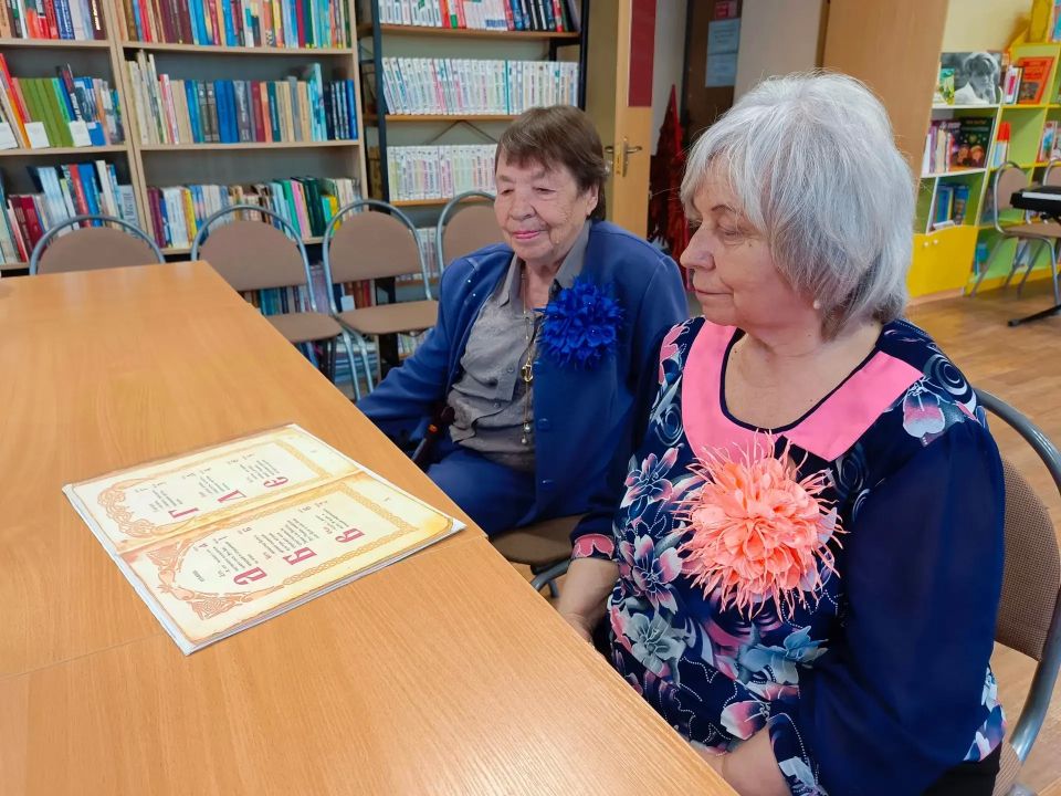 В библиотекефилиале № 11 им. Н.Ю. Корнеева в рамках социального проекта «Курское долголетие» состоялся познавательный час «У азбуки славянская душа» В библиотекефилиале № 11 им. Н.Ю. Корнеева в рамках социального проекта «Курское долголетие» состоялся познавательный час «У азбуки славянская душа»