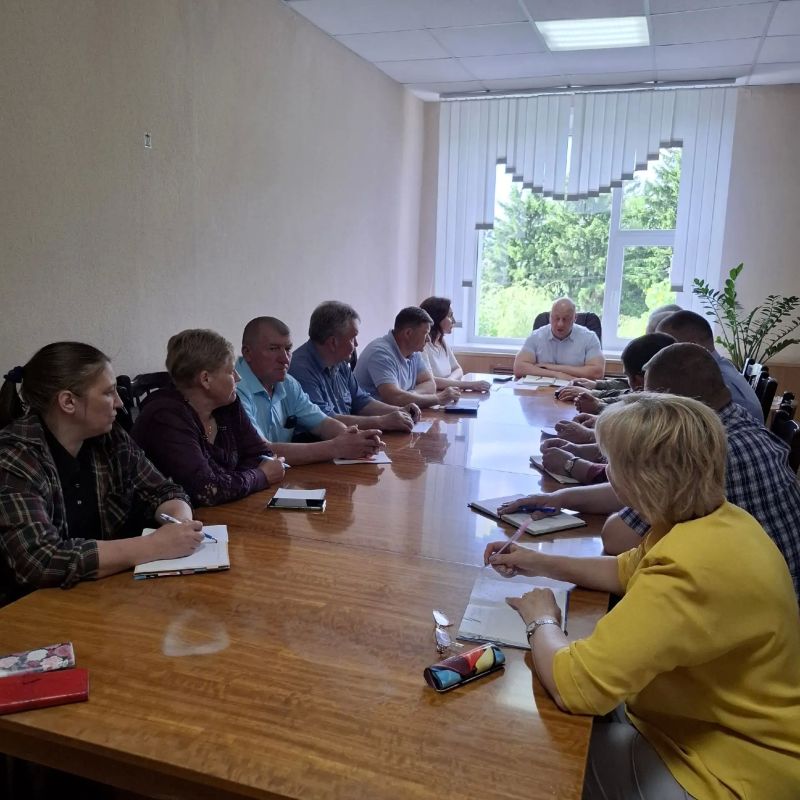 В Администрации Конышевского района состоялось заседание рабочей группы по вопросу заключения гражданами, пребывающими в запасе, контракта на военную службу В Администрации Конышевского района состоялось заседание рабочей группы по вопросу заключения гражданами, пребывающими в запасе, контракта на военную службу
