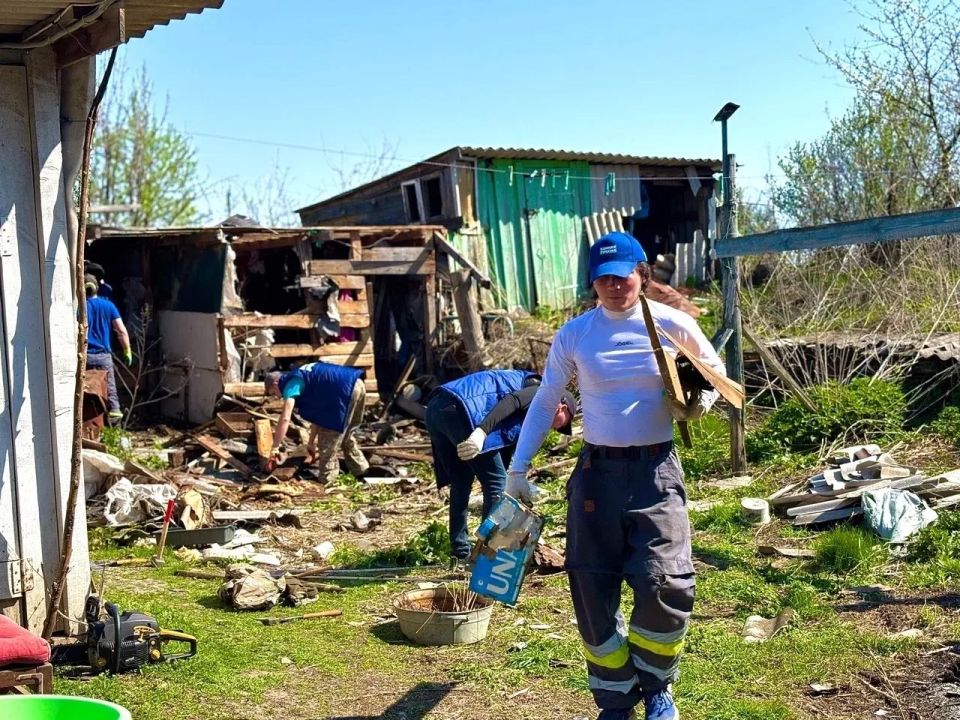 В лагере «Курский рубеж» продолжается 21-я смена, в которой принимают участие представители 9 регионов России В лагере «Курский рубеж» продолжается 21-я смена, в которой принимают участие представители 9 регионов России