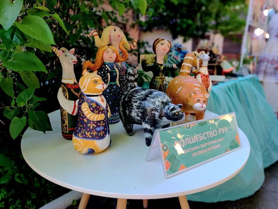 В Курске открыли летний сезон молодежного арт-пространства #Реальное место 46/23 В Курске открыли летний сезон молодежного арт-пространства #Реальное место 46/23